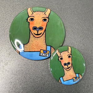 round buttons of Lilac the Llama